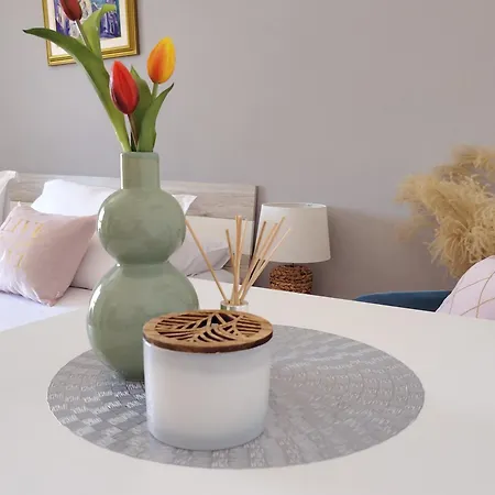 Buzolic 1 Hvar * Hvar Town