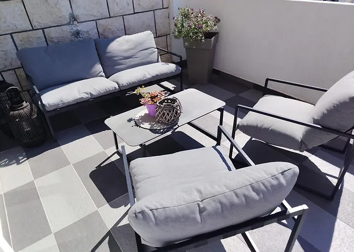 Buzolic 1 Hvar Alojamento de Acomodação e Pequeno-almoço